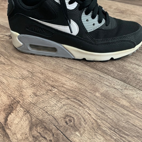 Women’s Nike Air max 90 - Picture 3 of 11